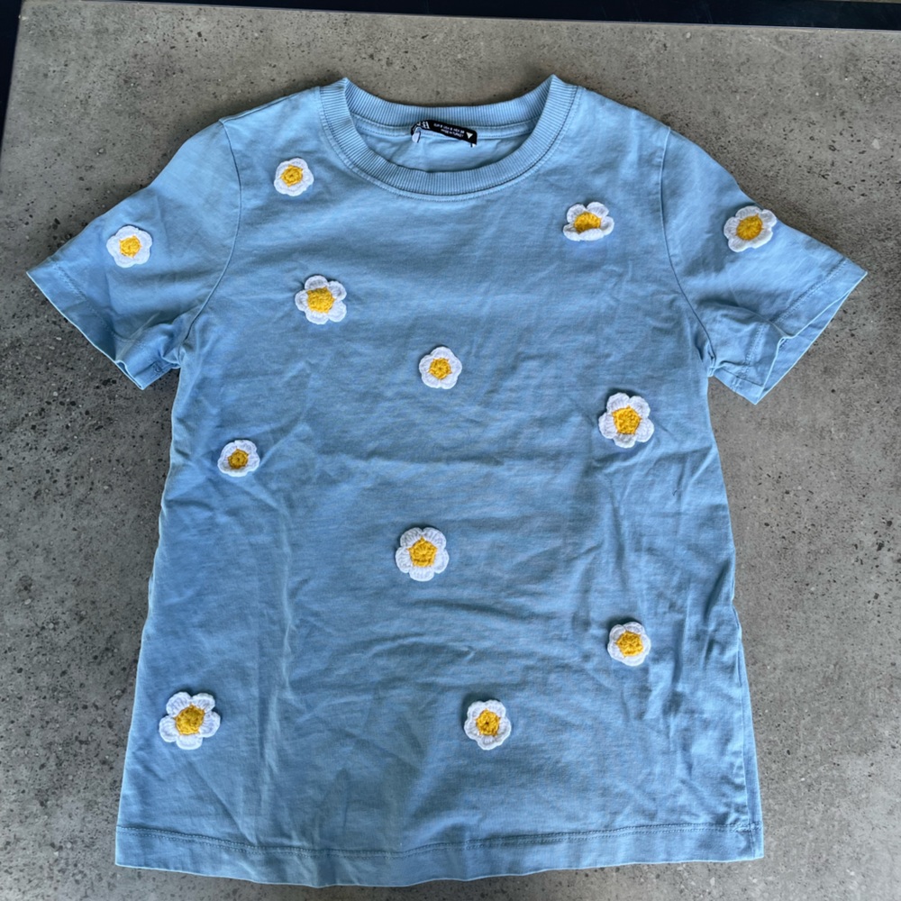 Wmns Zara floral crochet blue t shirt SIZE S